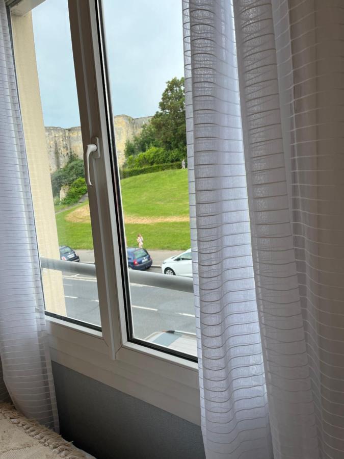 كان Face Au Chateau , Chambre Hyper Centre المظهر الخارجي الصورة